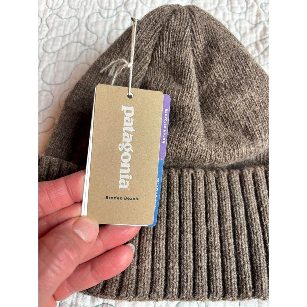 Patagonia Brodeo Beanie Ash Tan Fitz Roy Trout Patch Wool Blend Hat